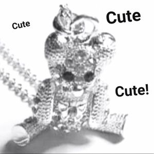 💝NWT Cute Bear Necklace New Girl Boutique Gift
